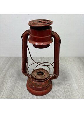 Vintage Red Winged Wheel Lantern No. 500 Made in Japan Kerosene Oil Lamp